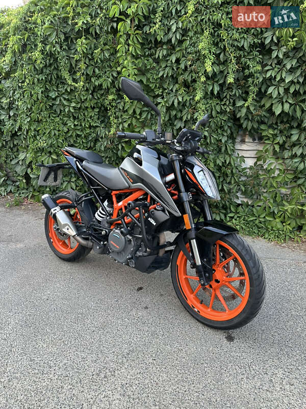 KTM 390 Duke 2021