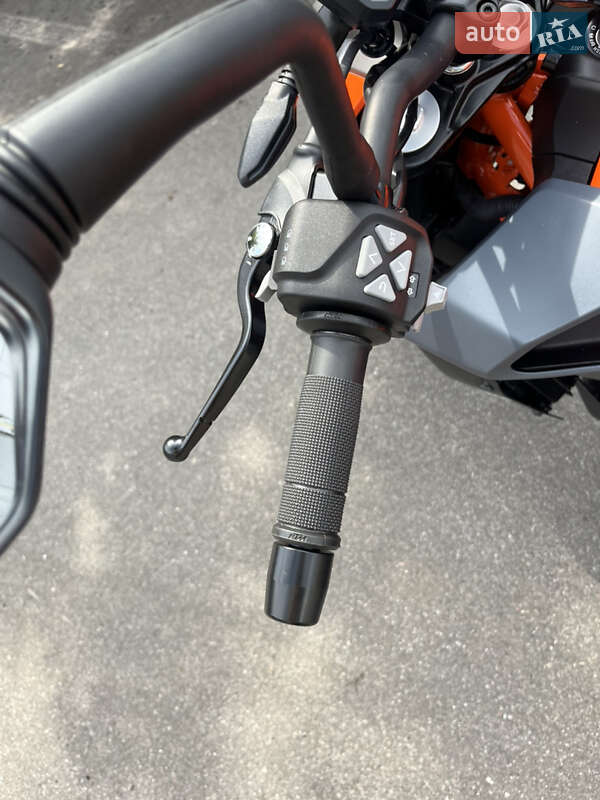 Мотоцикл Без обтікачів (Naked bike) KTM 390 Duke 2024 в Києві