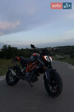 Спортбайк KTM 390 Duke 2023 в Львові