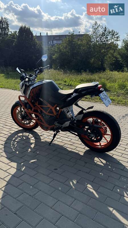 Мотоцикл Без обтекателей (Naked bike) KTM 390 Duke 2015 в Жмеринке фото 2 Мотоцикл Без обтекателей (Naked bike) KTM 390 Duke 2015 в Жмеринке