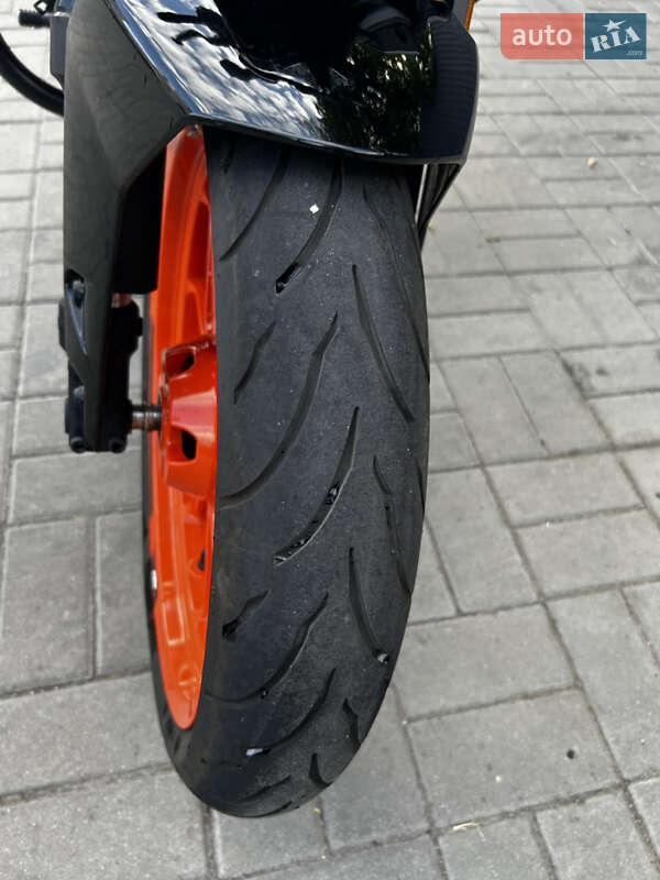 Мотоцикл Без обтекателей (Naked bike) KTM 390 Duke 2021 в Днепре