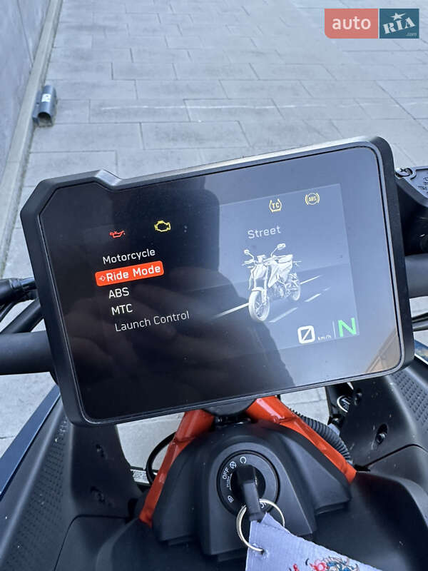 Мотоцикл Без обтекателей (Naked bike) KTM 390 Duke 2024 в Львове фото 9 Мотоцикл Без обтекателей (Naked bike) KTM 390 Duke 2024 в Львове