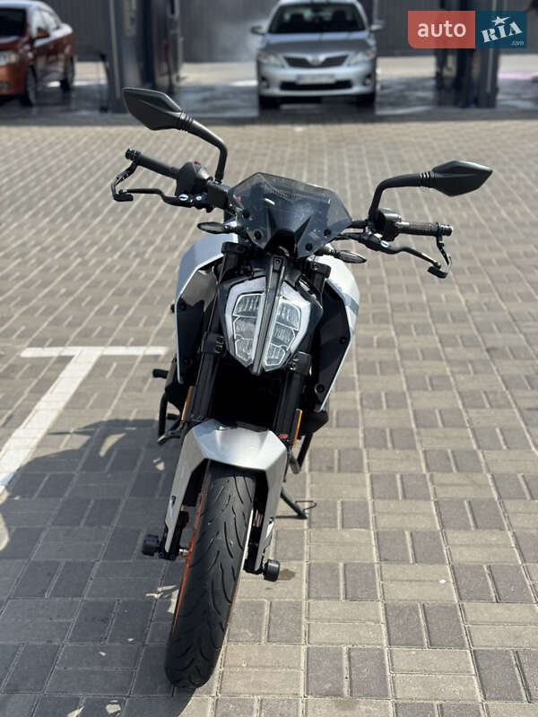 Мотоцикл Без обтікачів (Naked bike) KTM 390 Duke 2021 в Києві