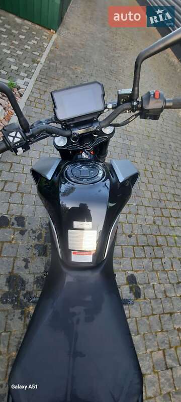 Мотоцикл Без обтекателей (Naked bike) KTM 390 Duke 2021 в Коростышеве фото 7 Мотоцикл Без обтекателей (Naked bike) KTM 390 Duke 2021 в Коростышеве