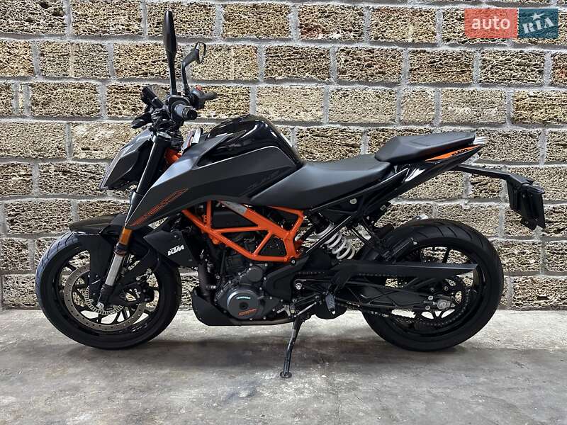 Мотоцикл Без обтекателей (Naked bike) KTM 390 Duke 2023 в Одессе
