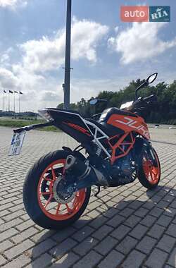 Мотоцикл Без обтекателей (Naked bike) KTM 390 Duke 2020 в 