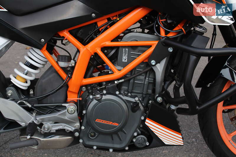 Мотоцикл Без обтекателей (Naked bike) KTM 390 Duke 2015 в Харькове