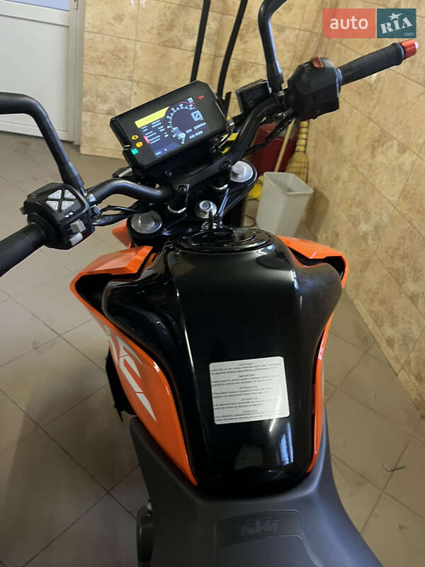 Мотоцикл Без обтекателей (Naked bike) KTM 390 Duke 2021 в Черновцах фото 11 Мотоцикл Без обтекателей (Naked bike) KTM 390 Duke 2021 в Черновцах