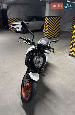 Мотоцикл Без обтікачів (Naked bike) KTM 390 Duke 2020 в  фото 4 Мотоцикл Без обтікачів (Naked bike) KTM 390 Duke 2020 в