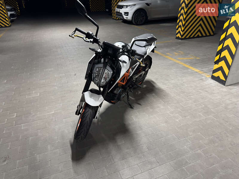 Мотоцикл Без обтекателей (Naked bike) KTM 390 Duke 2020 в Киеве фото 10 Мотоцикл Без обтекателей (Naked bike) KTM 390 Duke 2020 в Киеве