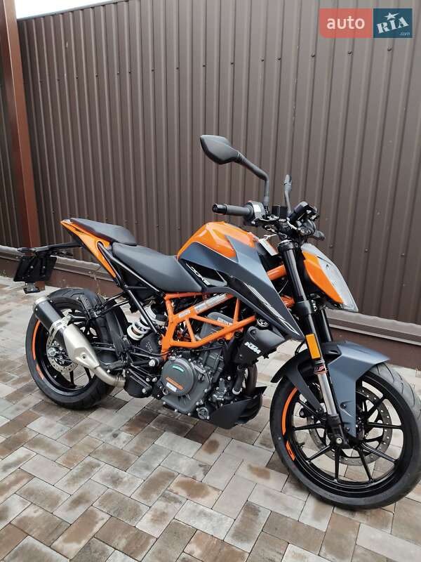 Мотоцикл Без обтікачів (Naked bike) KTM 390 Duke 2023 в Білогородці фото 6 Мотоцикл Без обтікачів (Naked bike) KTM 390 Duke 2023 в Білогородці