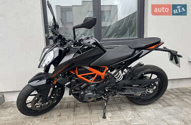 Мотоцикл Без обтекателей (Naked bike) KTM 390 Duke 2023 в Киеве