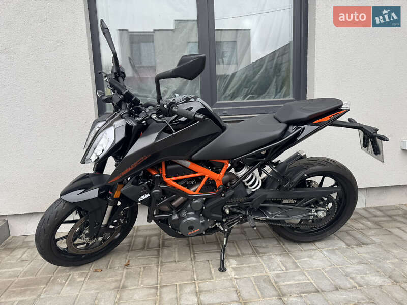 Мотоцикл Без обтекателей (Naked bike) KTM 390 Duke 2023 в Киеве фото Мотоцикл Без обтекателей (Naked bike) KTM 390 Duke 2023 в Киеве