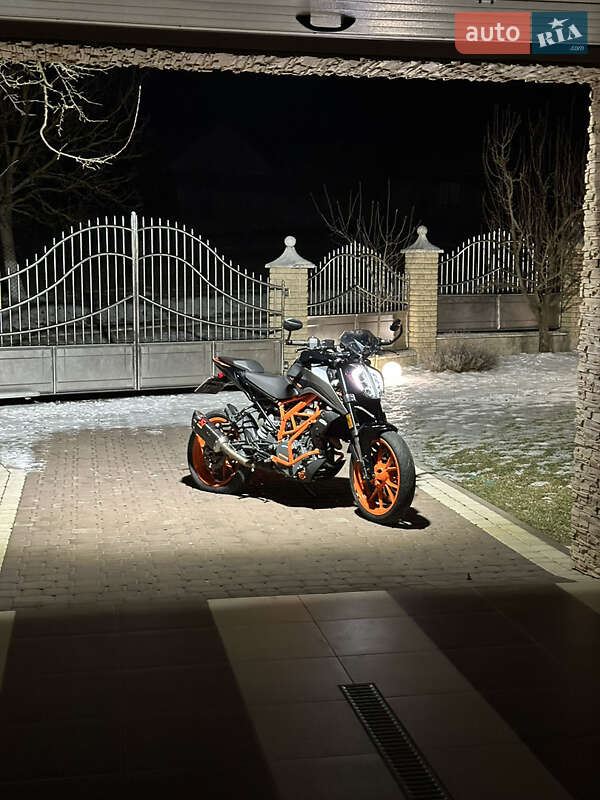 Мотоцикл Без обтікачів (Naked bike) KTM 390 Duke 2021 в Чернівцях