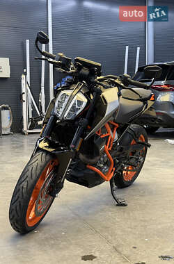 Мотоцикл Без обтікачів (Naked bike) KTM 390 Duke 2021 в Чернівцях