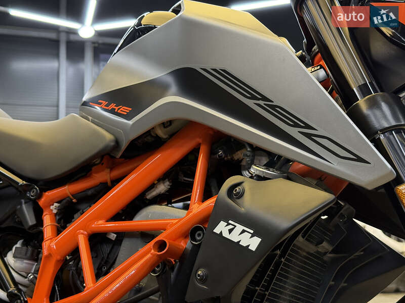 Мотоцикл Без обтікачів (Naked bike) KTM 390 Duke 2021 в Чернівцях