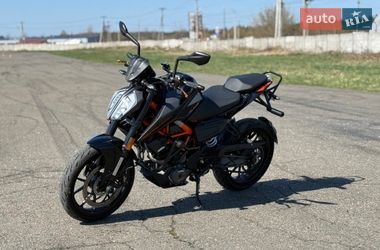 Мотоцикл Без обтекателей (Naked bike) KTM 390 Duke 2023 в Киеве