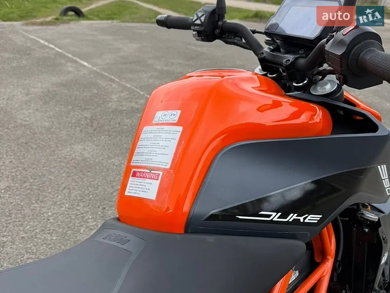 KTM 390 DUKE 2023 VIN VBKJPJ404PC233502 фото оголошення 17 з 56
