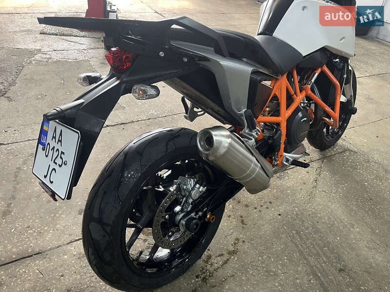 Мотоцикл Без обтікачів (Naked bike) KTM 690 Duke 2013 в Києві фото 4 Мотоцикл Без обтікачів (Naked bike) KTM 690 Duke 2013 в Києві
