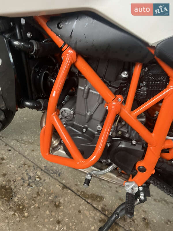 Мотоцикл Без обтікачів (Naked bike) KTM 690 Duke 2013 в Києві фото 9 Мотоцикл Без обтікачів (Naked bike) KTM 690 Duke 2013 в Києві