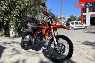 Мотоцикл Многоцелевой (All-round) KTM 690 Enduro 2022 в 