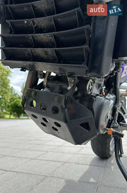 Мотоцикл Супермото (Motard) KTM 690 Supermoto 2008 в 