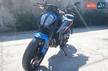 Мотоцикл Без обтекателей (Naked bike) KTM 890 Duke 2021 в 