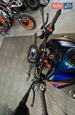 Мотоцикл Без обтекателей (Naked bike) KTM 890 Duke 2022 в 