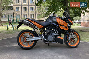 Мотоцикл Без обтекателей (Naked bike) KTM 990 Super Duke 2005 в 
