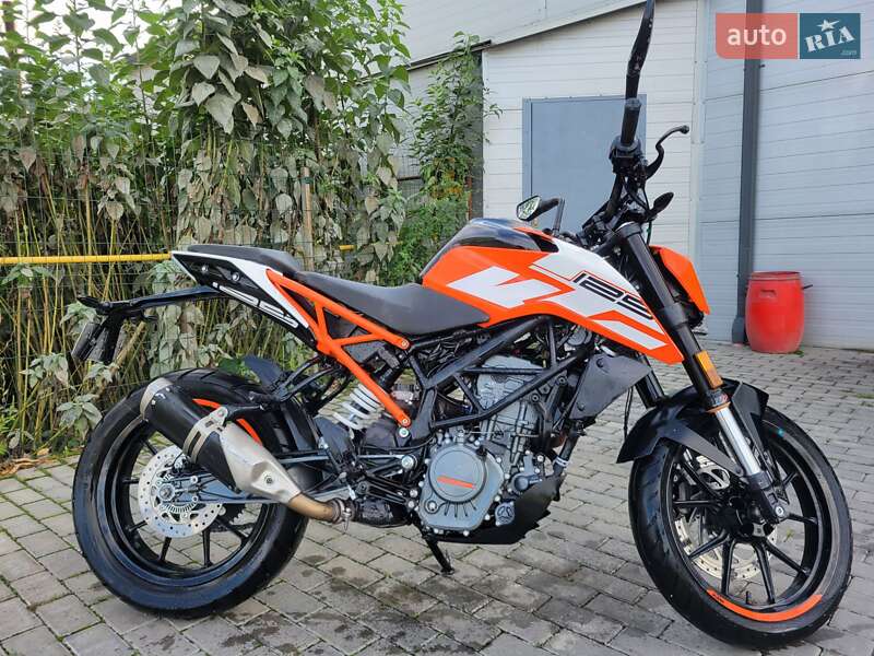 KTM Duke 125 2022