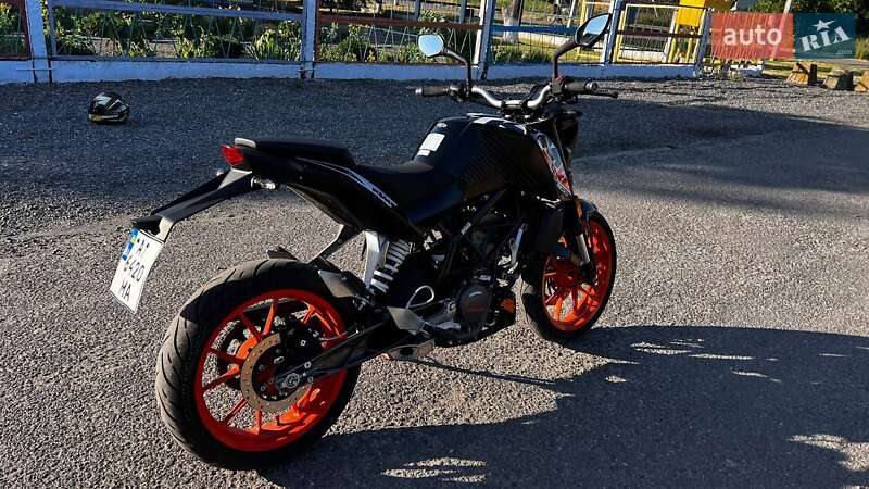 Мотоцикл Без обтікачів (Naked bike) KTM Duke 2021 в Новому Бузі фото 4 Мотоцикл Без обтікачів (Naked bike) KTM Duke 2021 в Новому Бузі