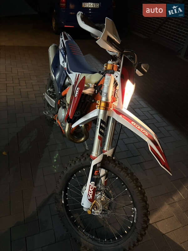 KTM Enduro EXC-F 500 2022 KTM Enduro EXC-F 500 2022