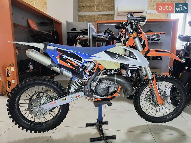 Мотоцикл Внедорожный (Enduro) KTM EXC 250 2017 в Киеве