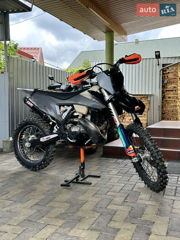 Мотоцикл Позашляховий (Enduro) KTM EXC 300 2021 в 