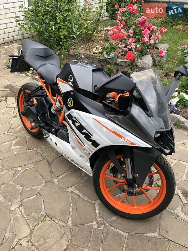 Спортбайк KTM RC 390 2015 в Харкові