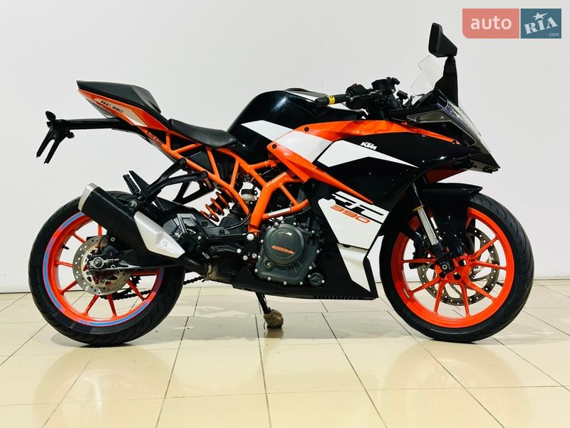 KTM RC 390 2015