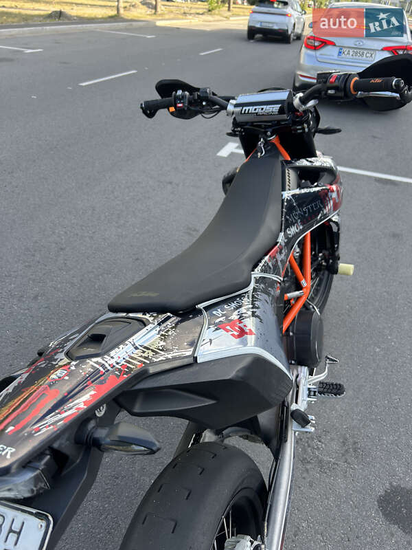 Мотоцикл Супермото (Motard) KTM SMC 690R 2019 в Киеве фото 2 Мотоцикл Супермото (Motard) KTM SMC 690R 2019 в Киеве