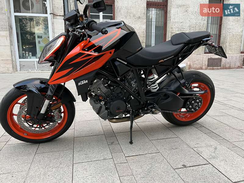 Мотоцикл Без обтікачів (Naked bike) KTM Super Duke 1290 2019 в Ужгороді
