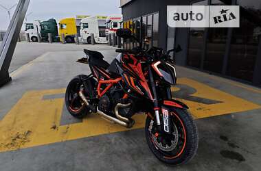 Мотоцикл Без обтікачів (Naked bike) KTM Super Duke 1290 2020 в Чернівцях