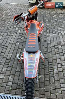 Мотоцикл Позашляховий (Enduro) KTM SX-F 2022 в 
