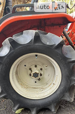 Трактор Kubota A 2010 в 