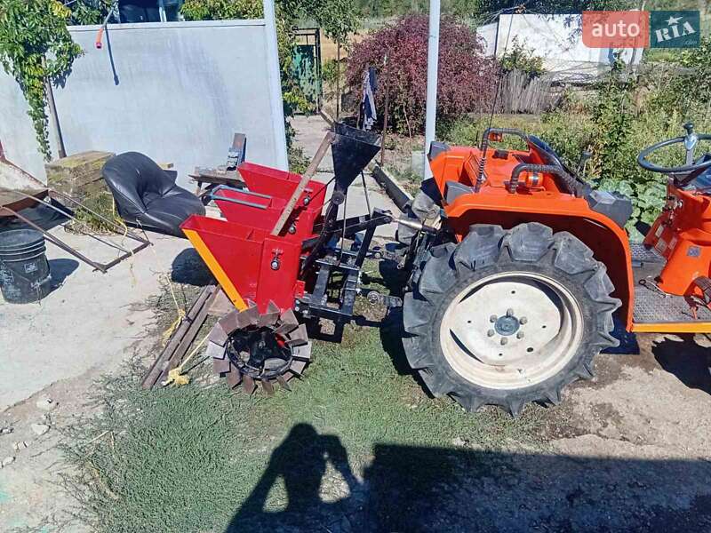 Другая спецтехника Kubota B 1988 в Холодной Балке фото 12 Другая спецтехника Kubota B 1988 в Холодной Балке