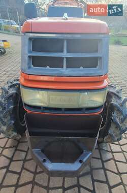 Другая спецтехника Kubota GT 2001 в 
