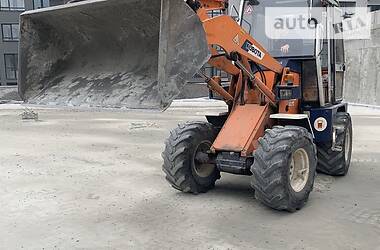 Экскаватор погрузчик Kubota R 510 1995 в Киеве