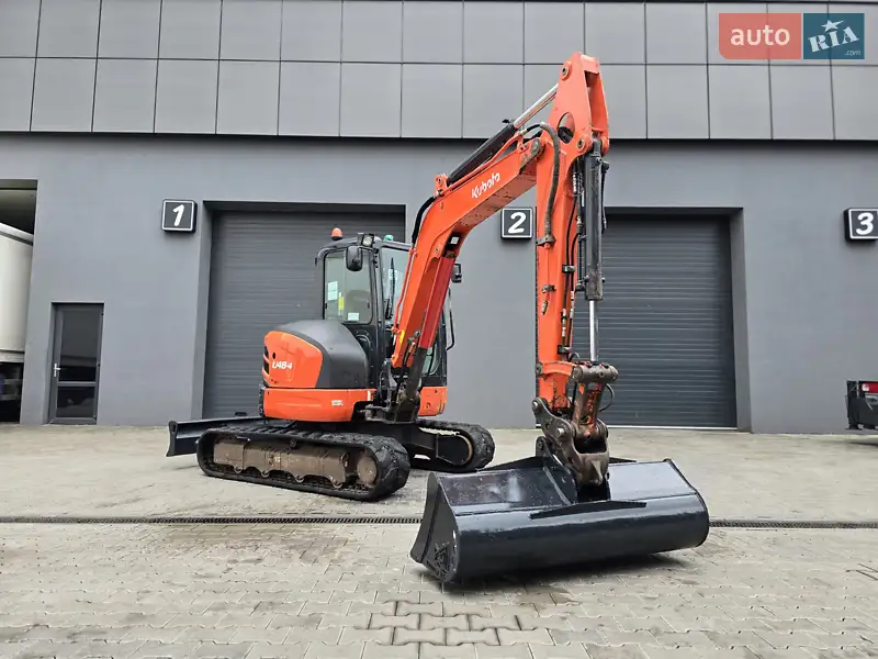 Kubota U 2016