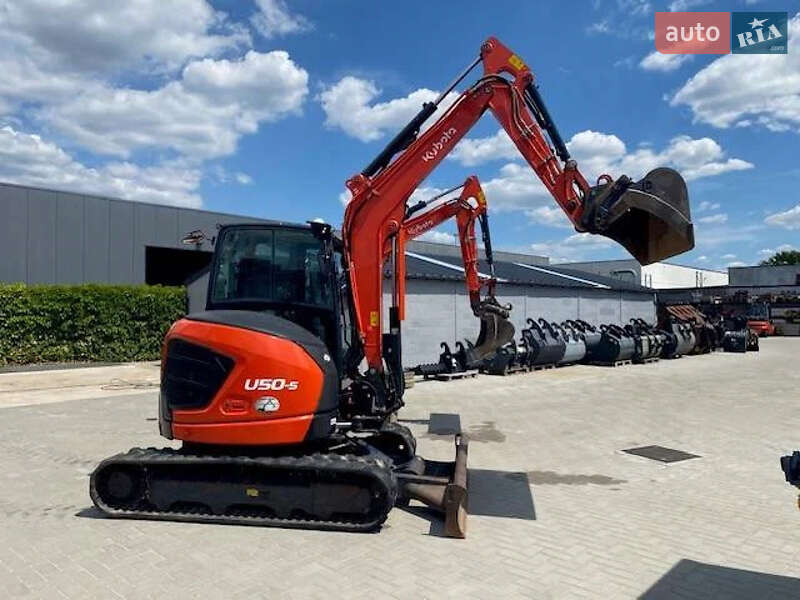 Миниэкскаватор Kubota U 2022 в Дубно фото 2 Миниэкскаватор Kubota U 2022 в Дубно