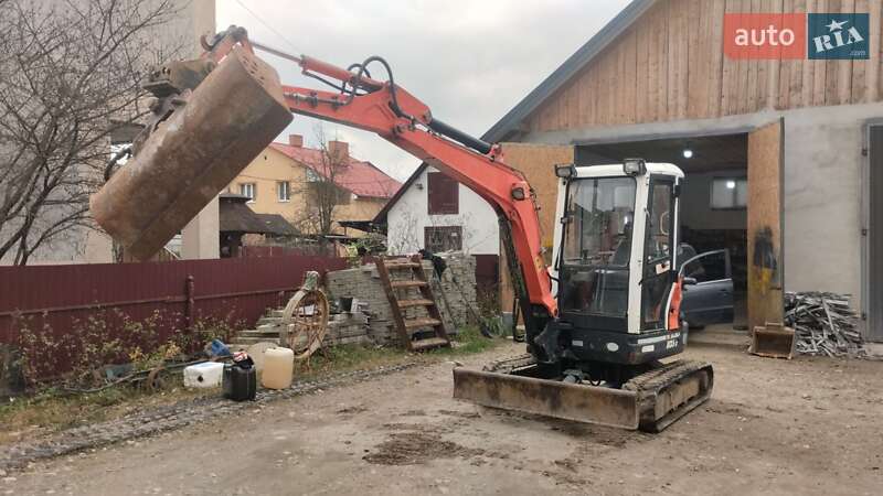 Міні-екскаватор Kubota U 2003 в Бориславі фото 11 Міні-екскаватор Kubota U 2003 в Бориславі