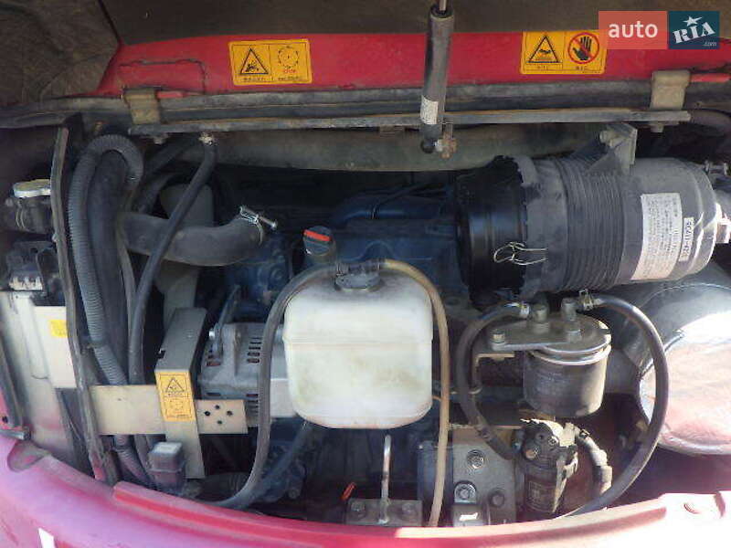 Гусеничний екскаватор Kubota U 2010 в Одесі