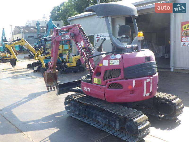 Гусеничний екскаватор Kubota U 2010 в Одесі