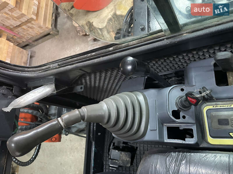 Миниэкскаватор Kubota U 2015 в Львове фото 3 Миниэкскаватор Kubota U 2015 в Львове